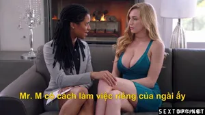 Làm tình với cậu nhân viên ngay bên cạnh chồng