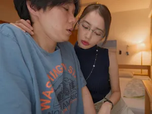 Thanh niên số hưởng 1 mình 4 hộp sữa