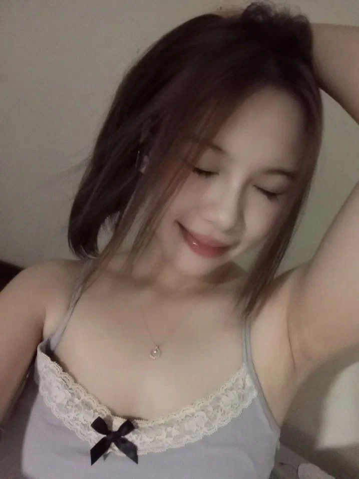 JapBliss 4K - 与来自日本东京的办公室工作人员进行帮派活动